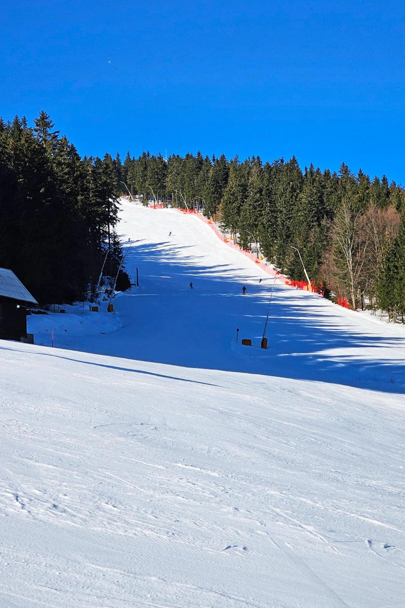Enjoyharrachov - Atraktivni Slunne Studio Certovka V Centru Harrachova S Garazovym Parkovanim, Wifi-Wlan, Sat, Herni Konzoli, Netflix Zdarma A Nejkrasnejsim Vyhledem Na Certovu Horu S Arealem Skokanskych Mustku A Sjezdovku Zewnętrze zdjęcie